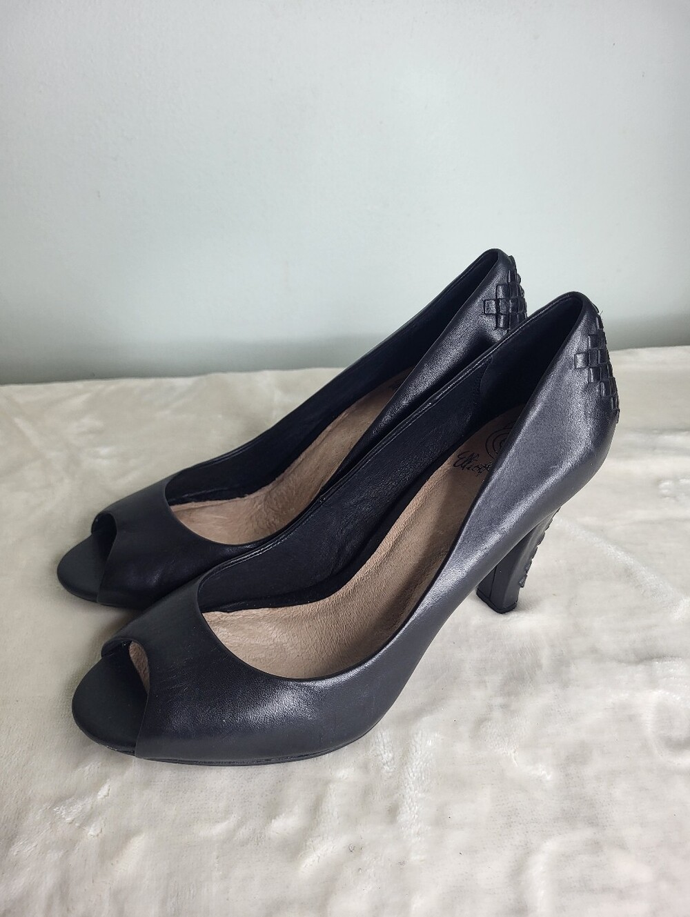 Elliot Lucca Black Peep-Toe Women's Heels Size 6.